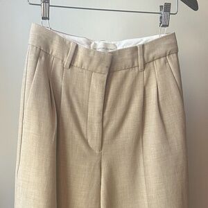 Aritzia Wilfred Effortless Crop Pant Size 6 in Colour Heather Oat Beige